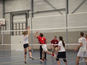 UA131109volleybal045..JPG